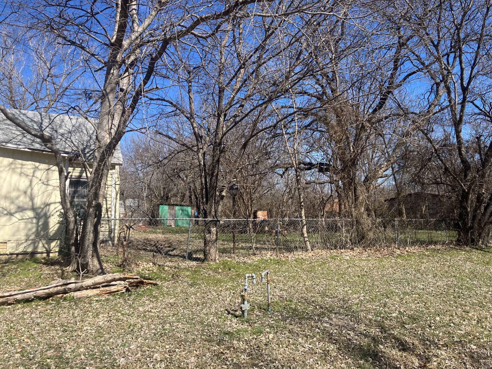 501 N Houston Street De Leon TX 76444