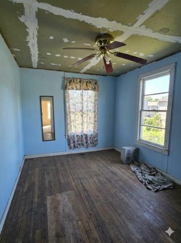 501 N Houston Street De Leon TX 76444