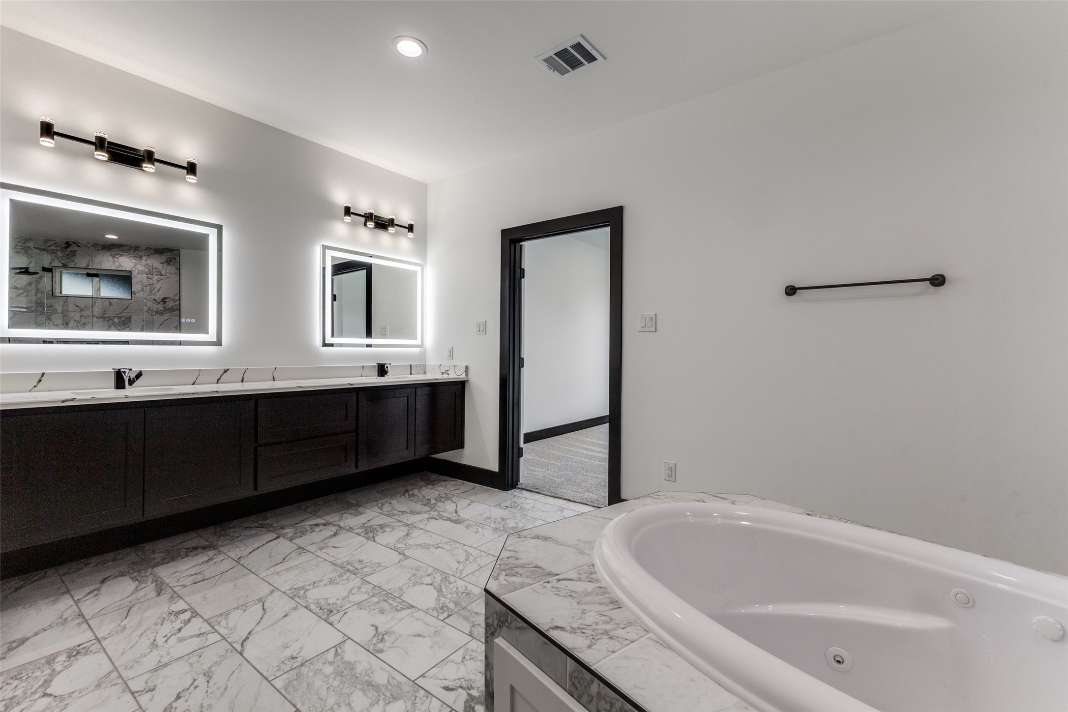 18508 Hickory Circle Kemp TX 75143