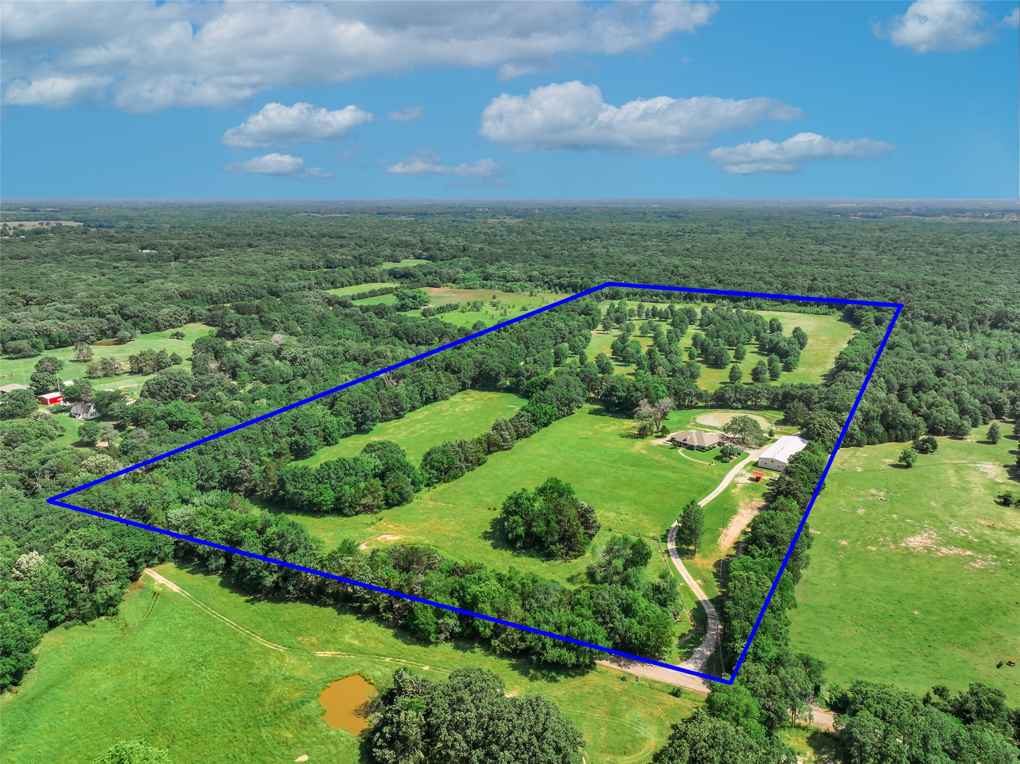 899 Rs County Road 1495 Emory TX 75440