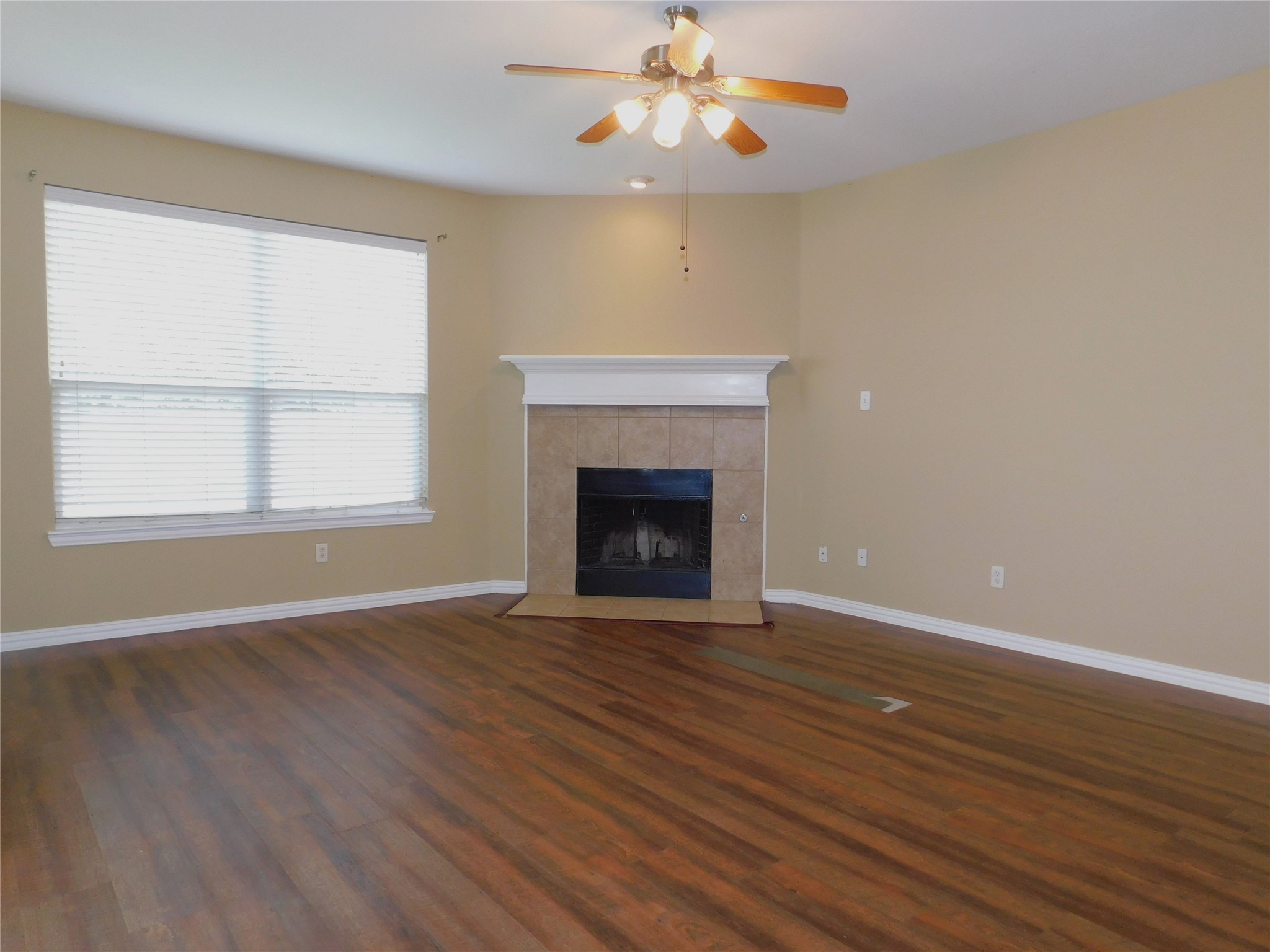 316 Hummingbird Drive Little Elm TX 75068