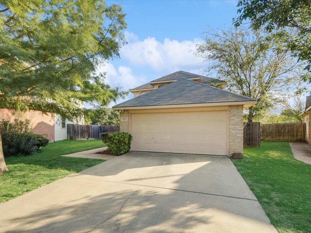 5037 Glenscape Trail Fort Worth TX 76137