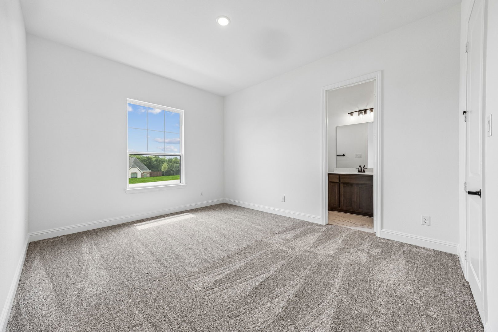 4811 Bonanza Drive Midlothian TX 76065