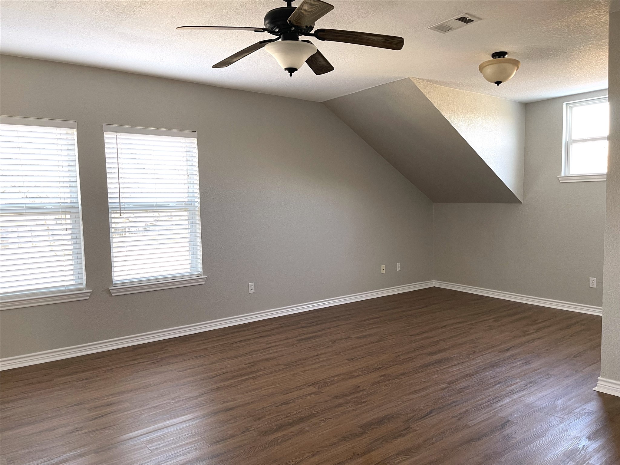 107 S Highway 14 Wortham TX 76693