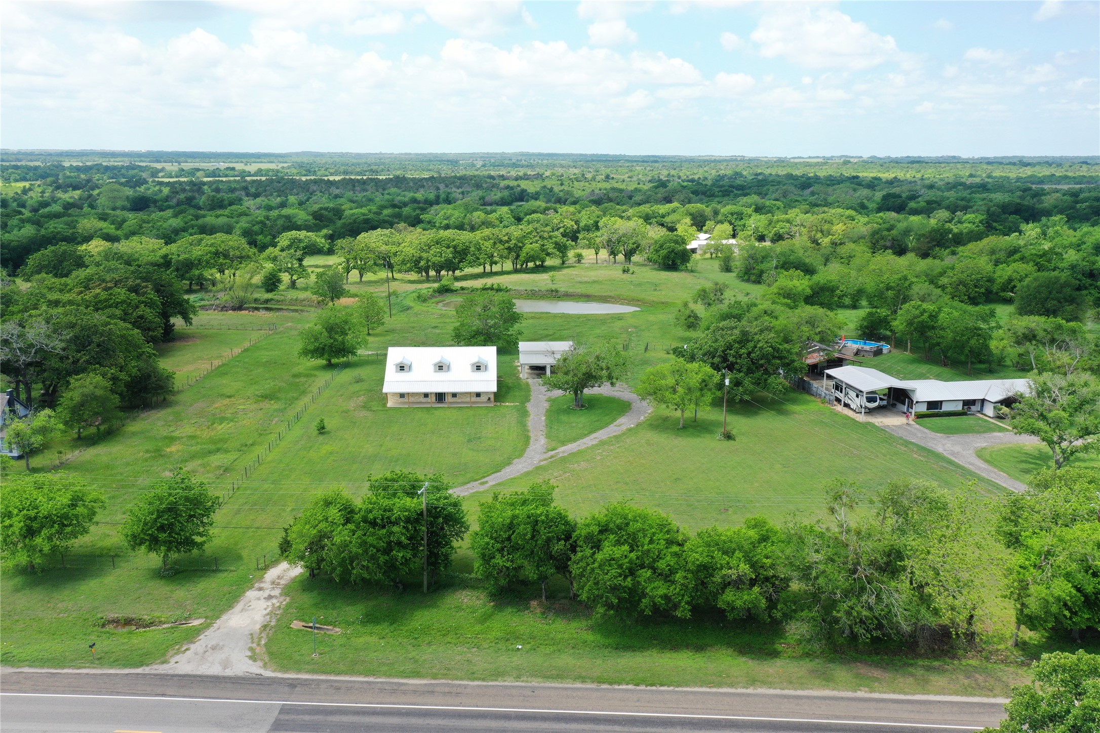 107 S Highway 14 Wortham TX 76693