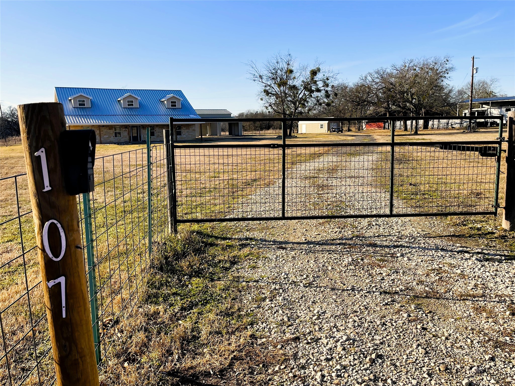 107 S Highway 14 Wortham TX 76693