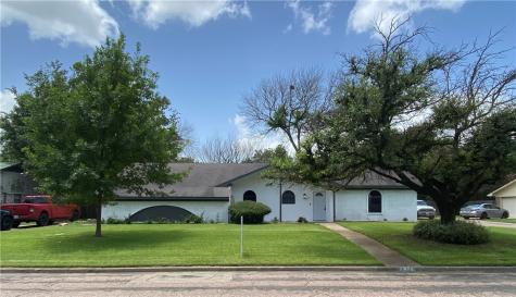 129 Texas Avenue Hewitt TX 76643