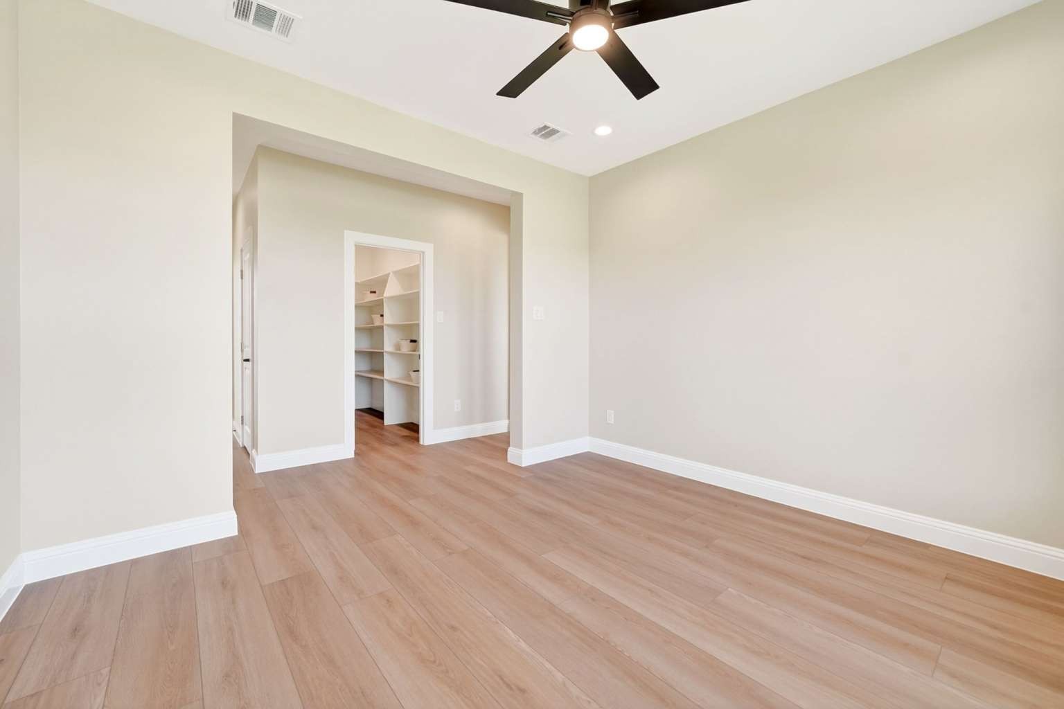 6233 Pyrenean Oak Royse City TX 75189