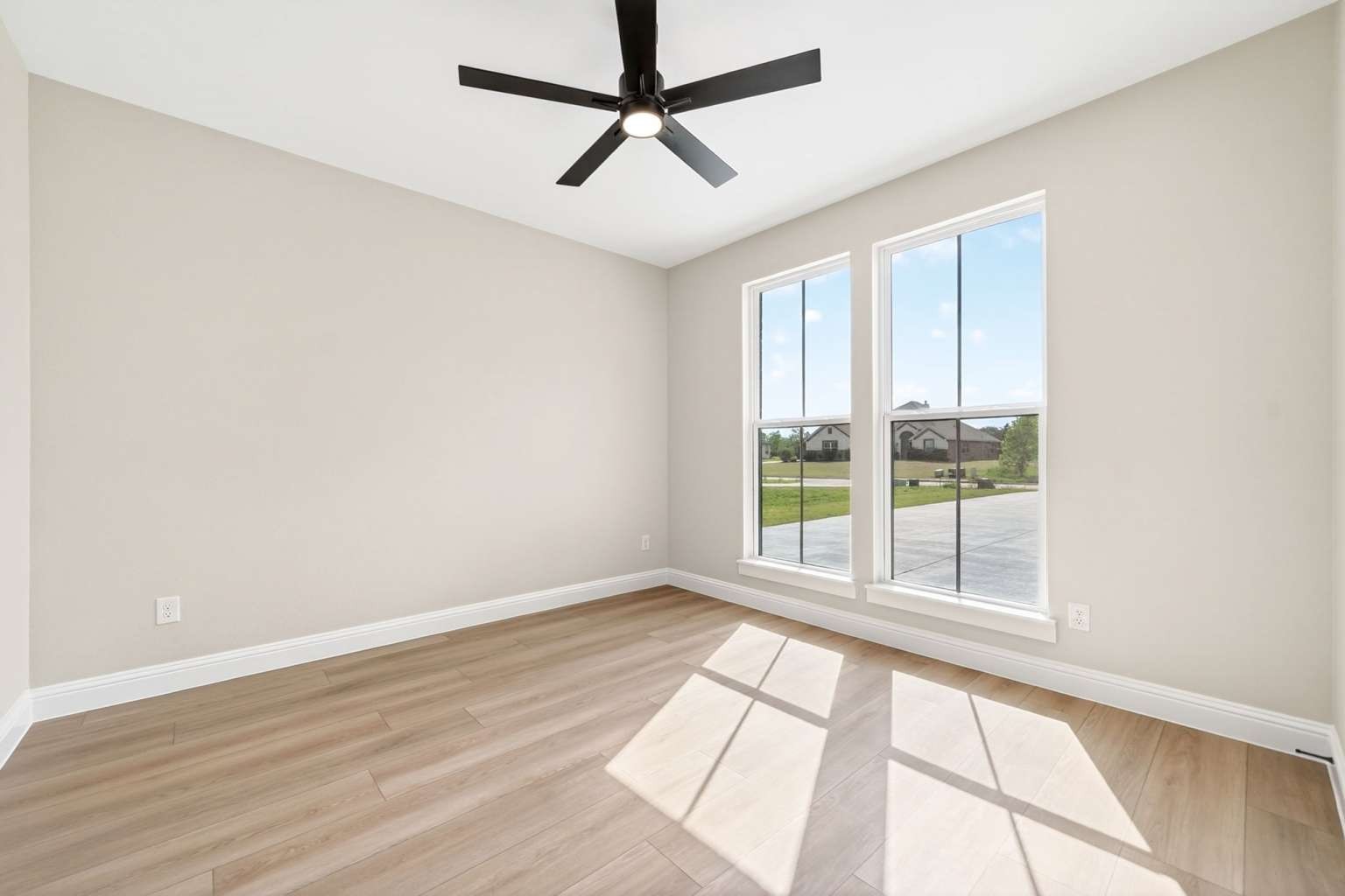 6233 Pyrenean Oak Royse City TX 75189