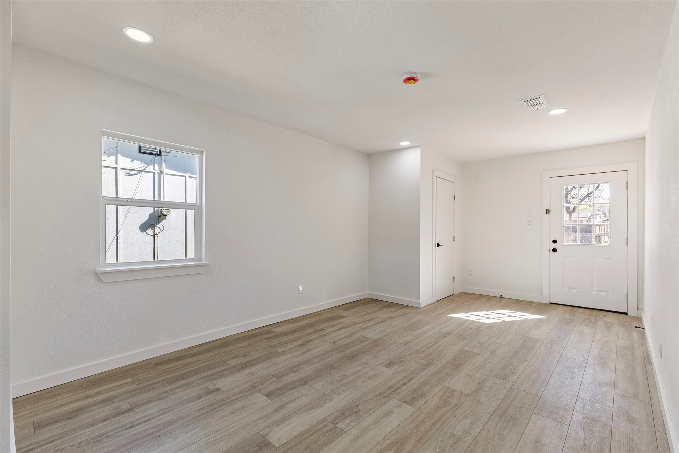 912 Wilkinson Drive Mesquite TX 75149