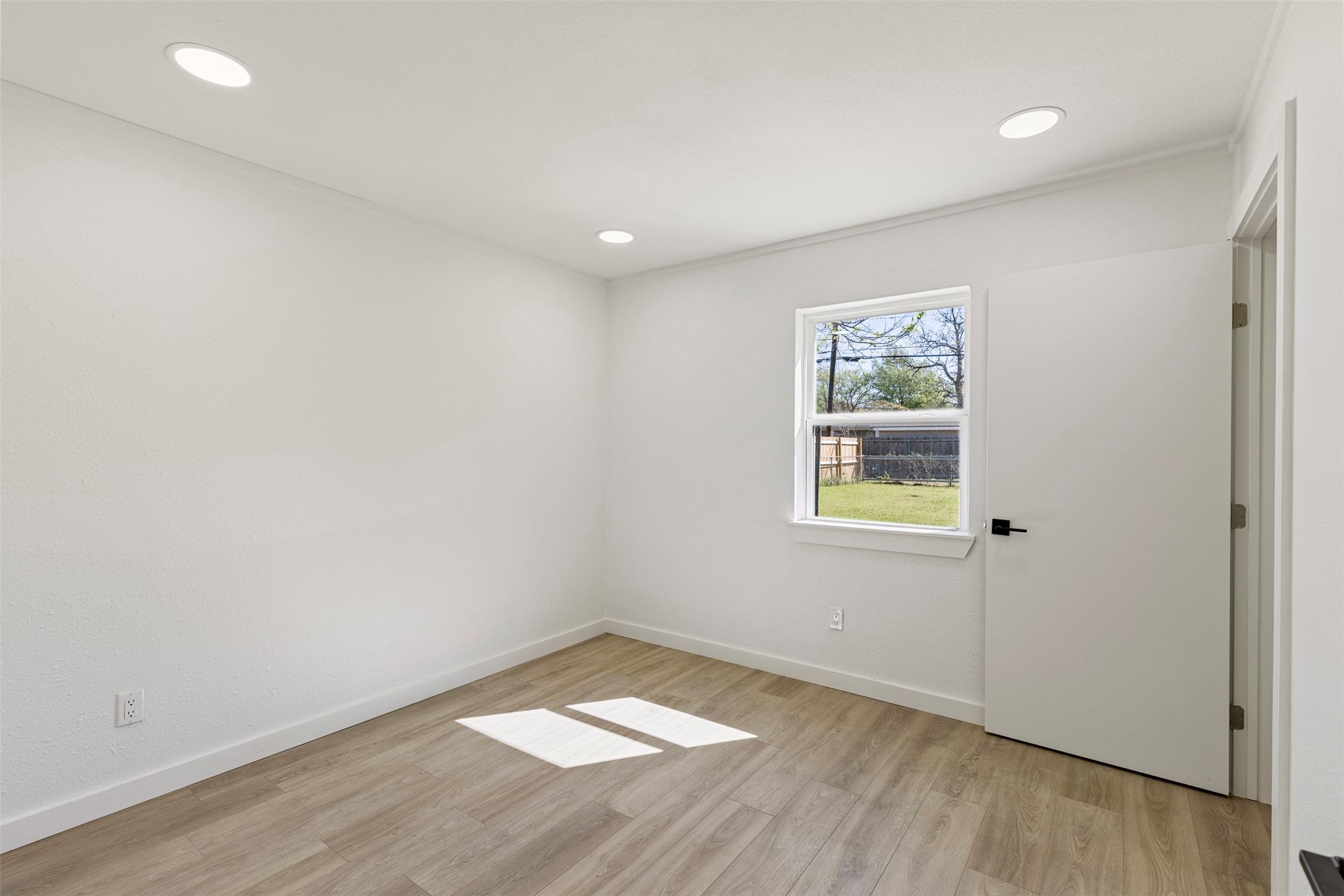 912 Wilkinson Drive Mesquite TX 75149