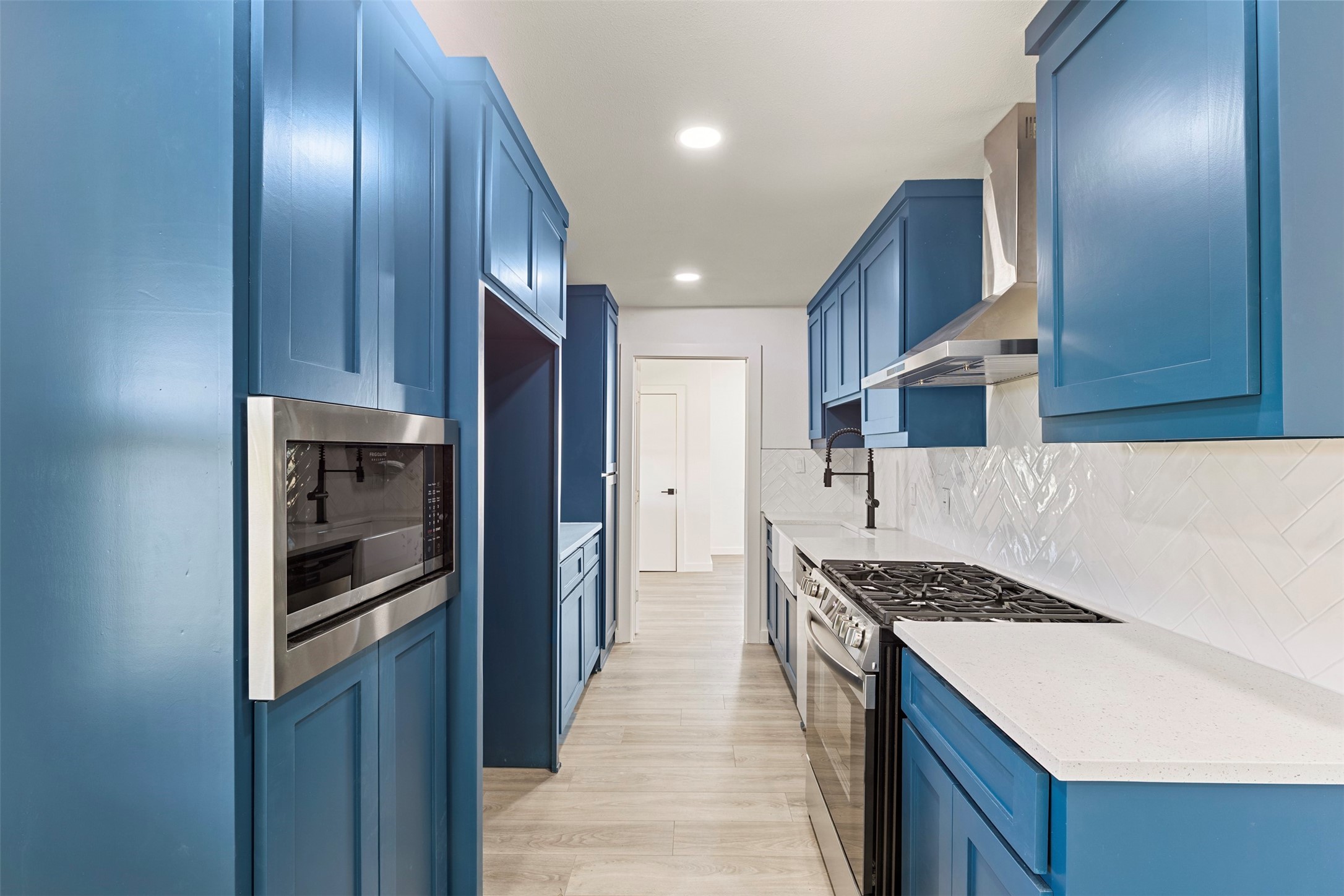 912 Wilkinson Drive Mesquite TX 75149
