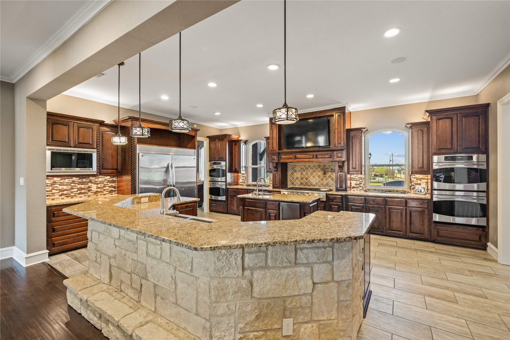 6925 Sky Road Joshua TX 76058