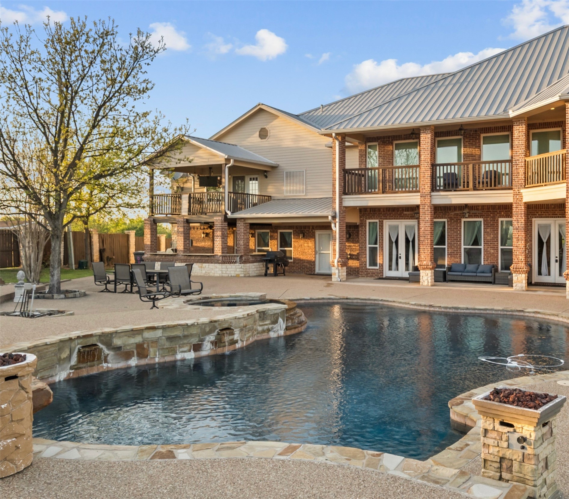 6925 Sky Road Joshua TX 76058