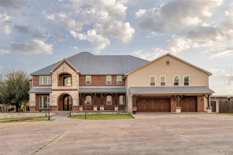 6925 Sky Road Joshua TX 76058