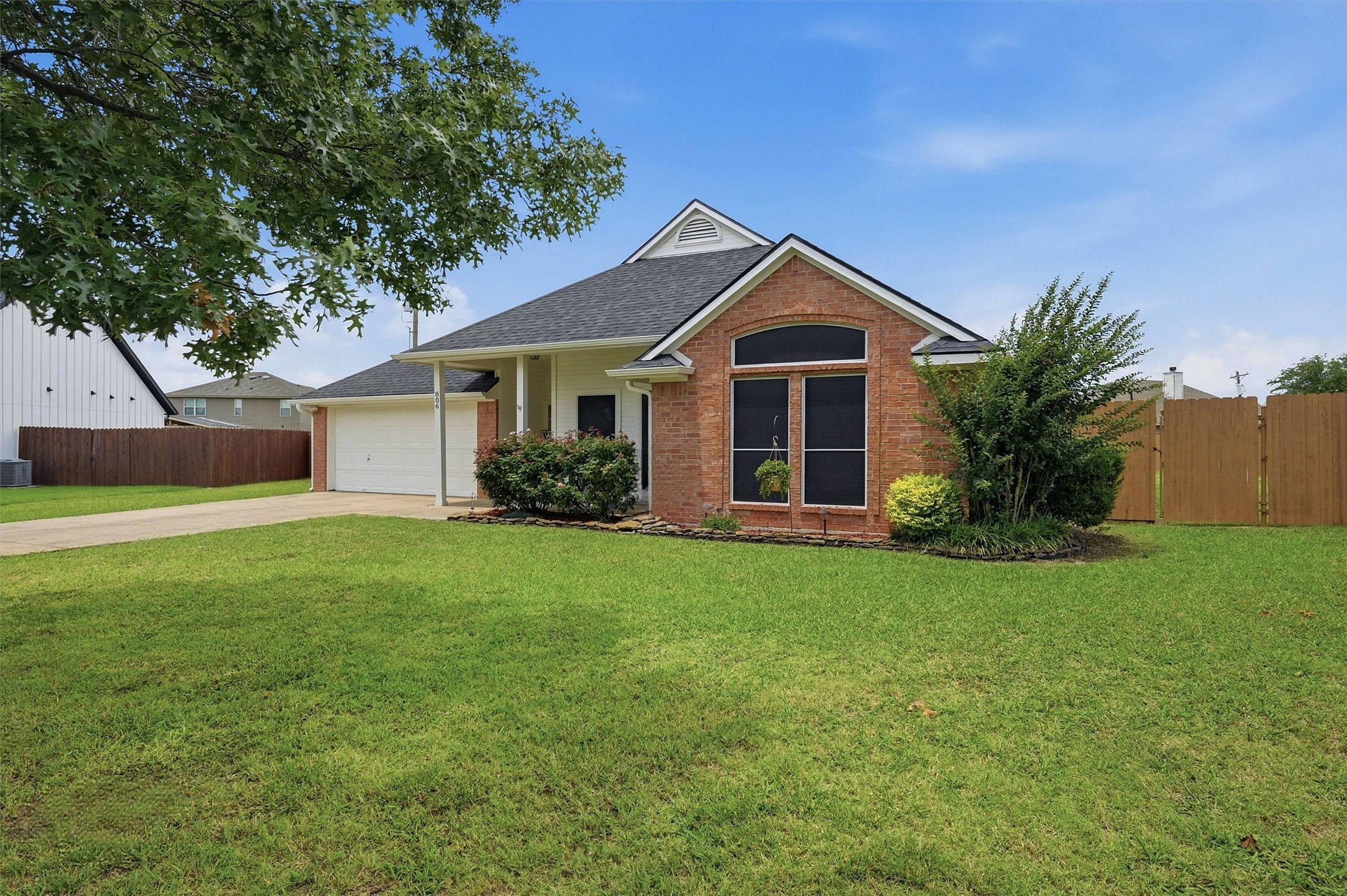 806 Birch Circle Van Alstyne TX 75495