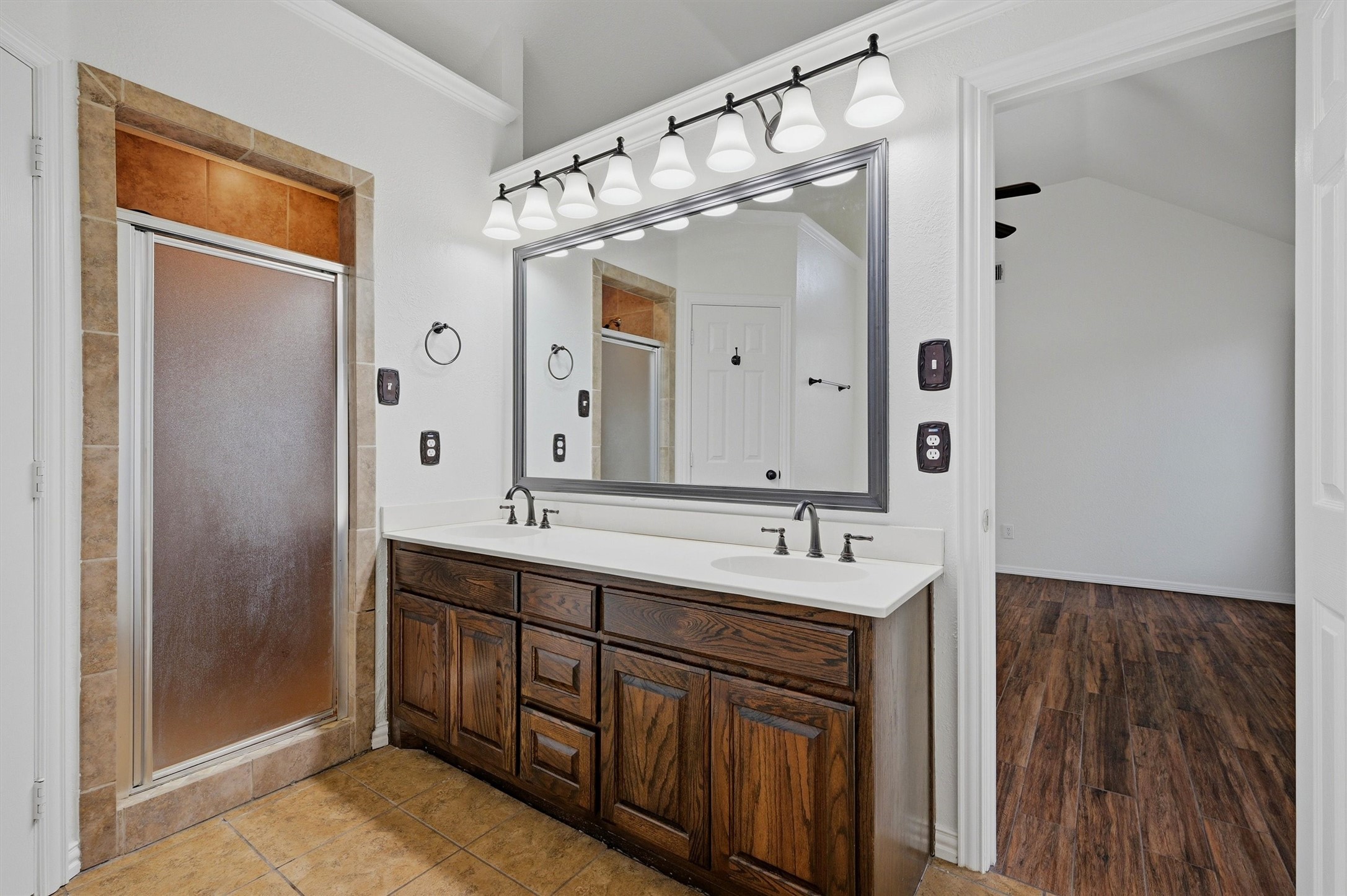 806 Birch Circle Van Alstyne TX 75495