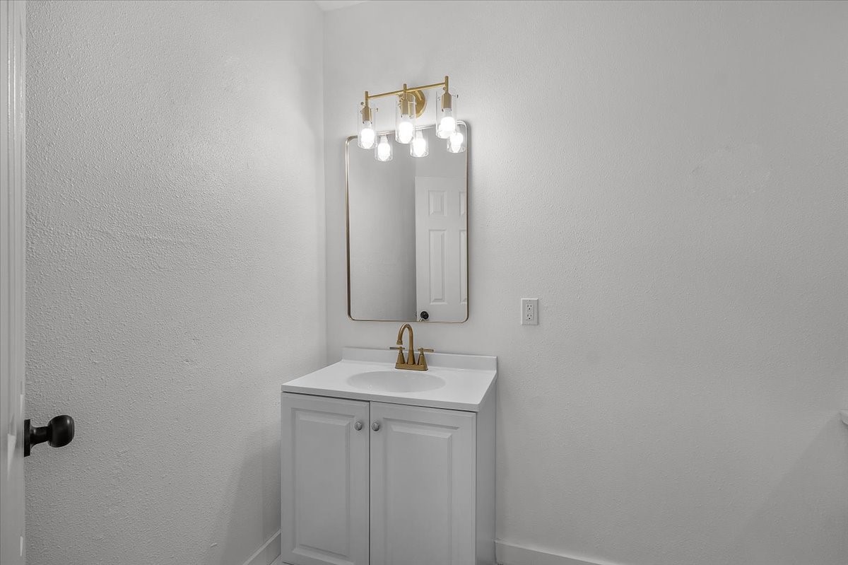 4005 Oscar Avenue Fort Worth TX 76106
