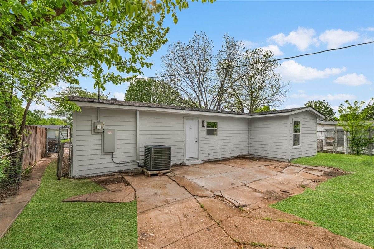 4005 Oscar Avenue Fort Worth TX 76106