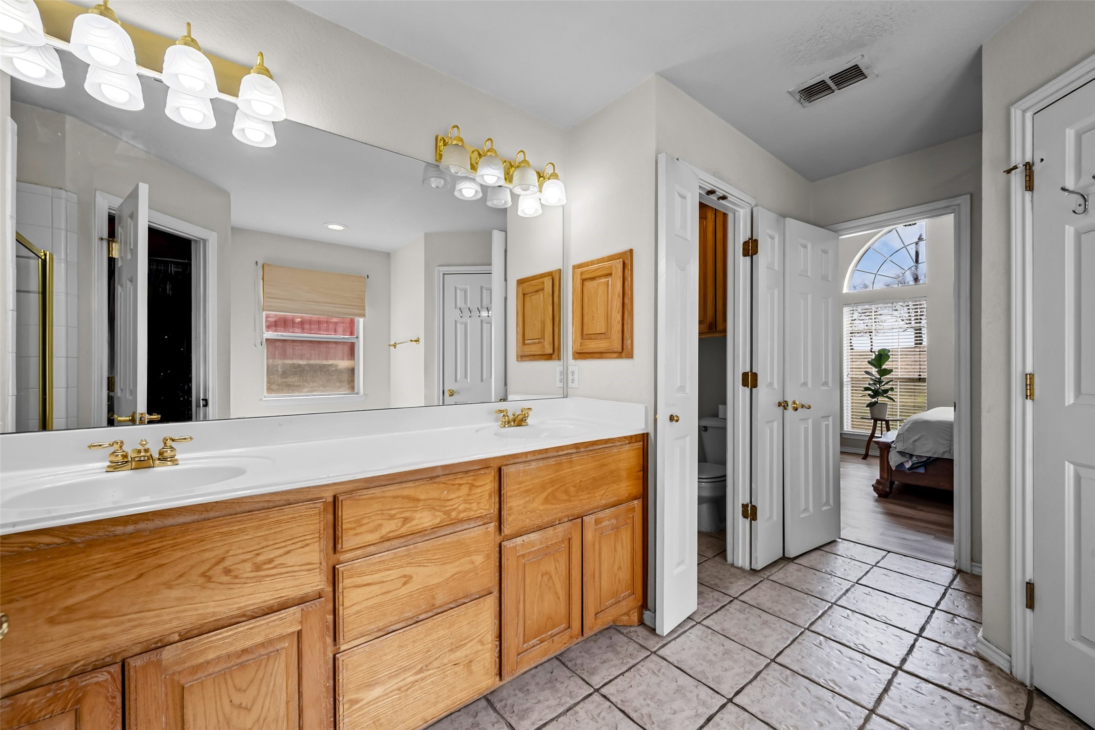 7698 Fm 920 Poolville TX 76487