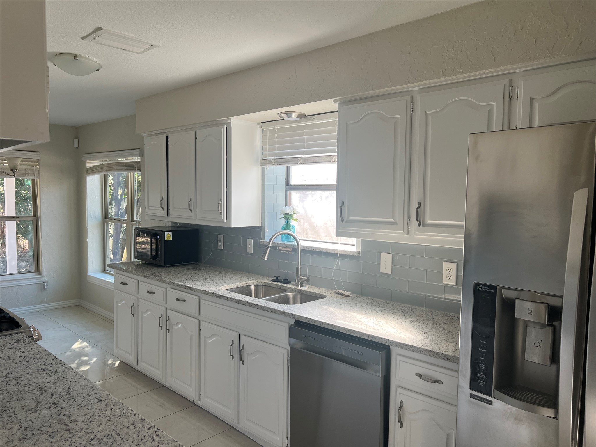 1822 Tiburon Bend Lewisville TX 75067