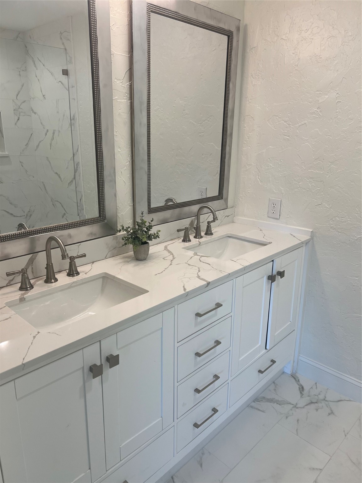 1822 Tiburon Bend Lewisville TX 75067