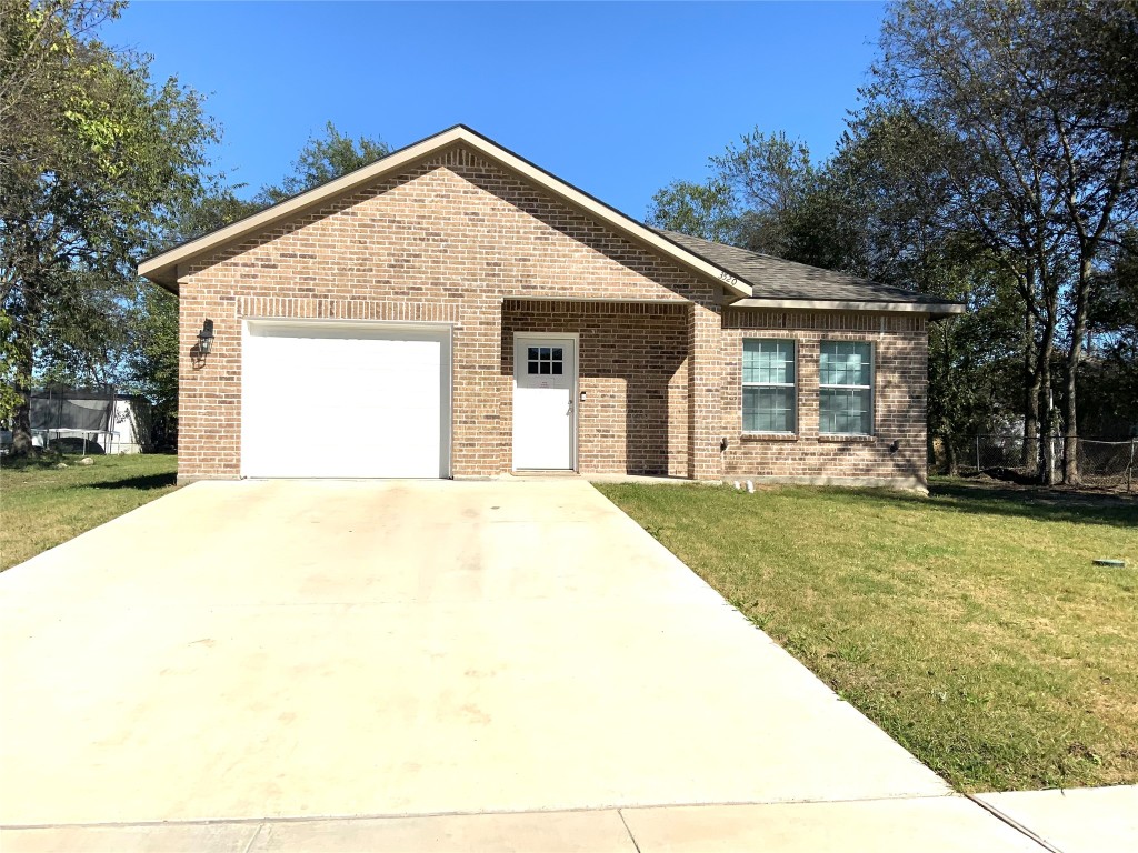 3520 Dalton Street Greenville TX 75401