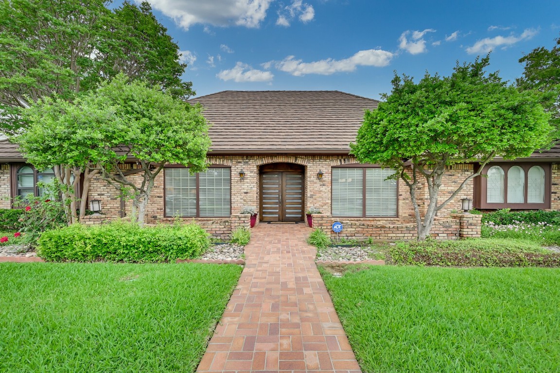 1408 Crowley Road Arlington TX 76012