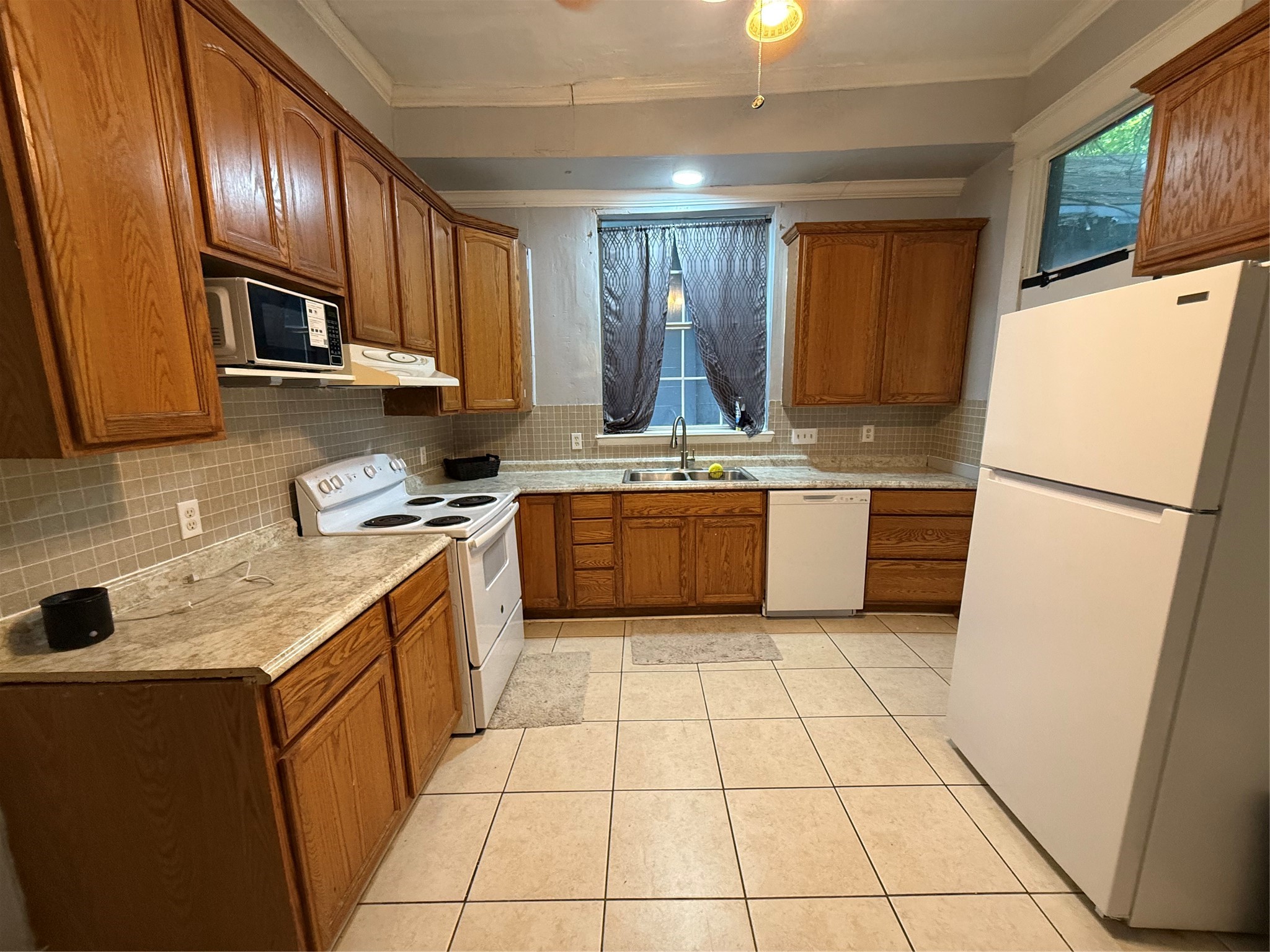 1528 Magnolia Avenue Shreveport LA 71101