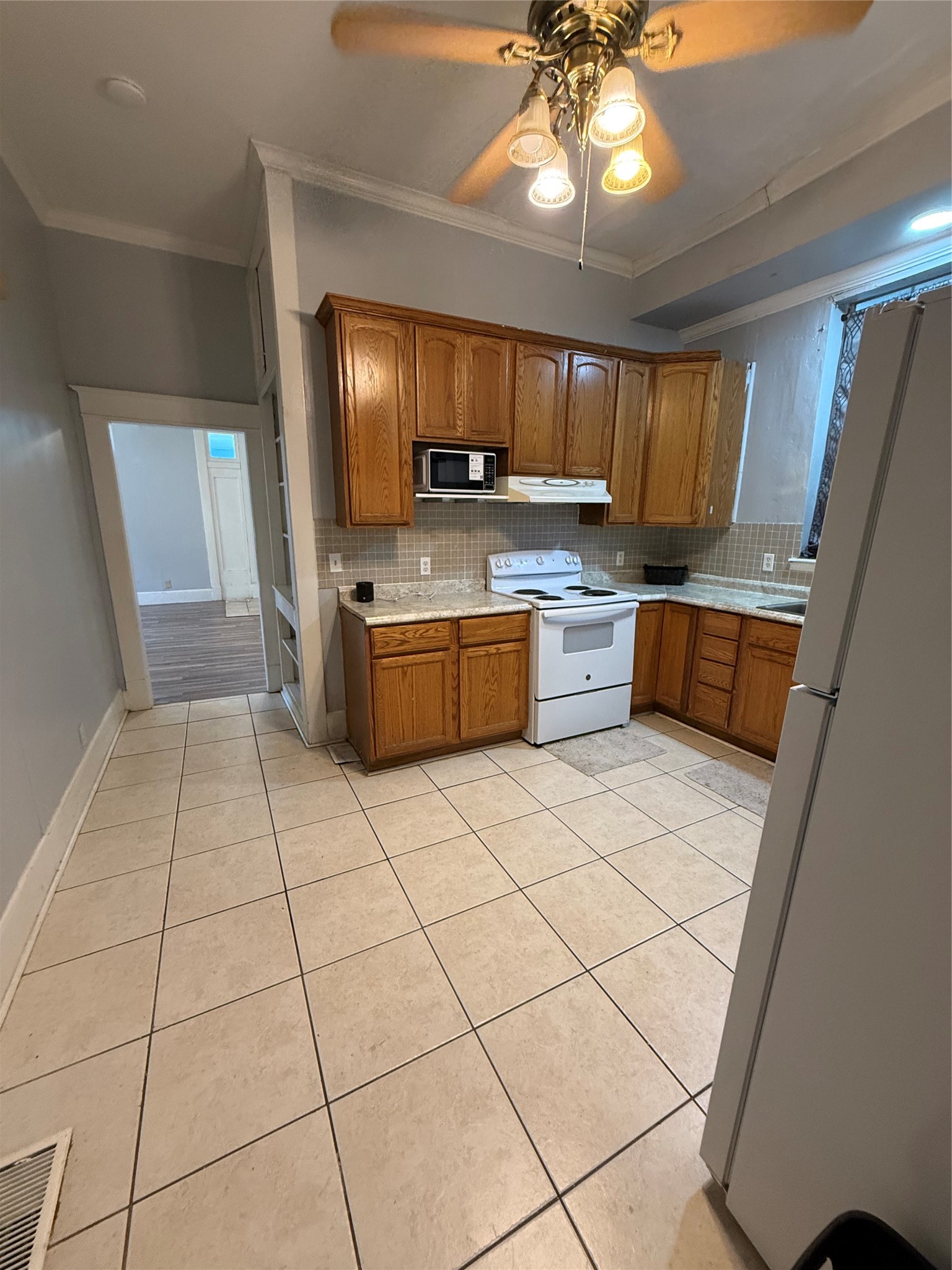 1528 Magnolia Avenue Shreveport LA 71101