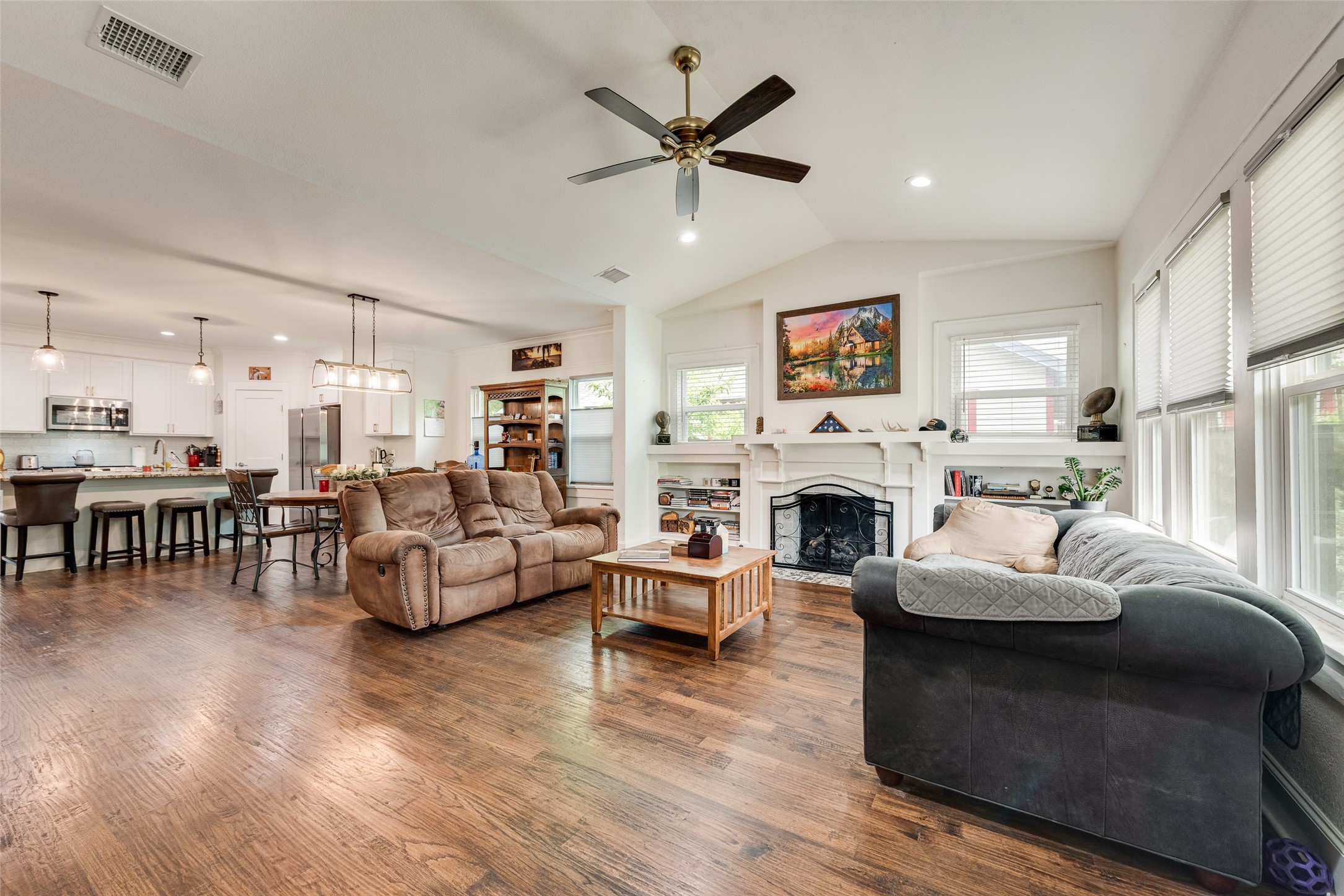 2216 Western Avenue Fort Worth TX 76107