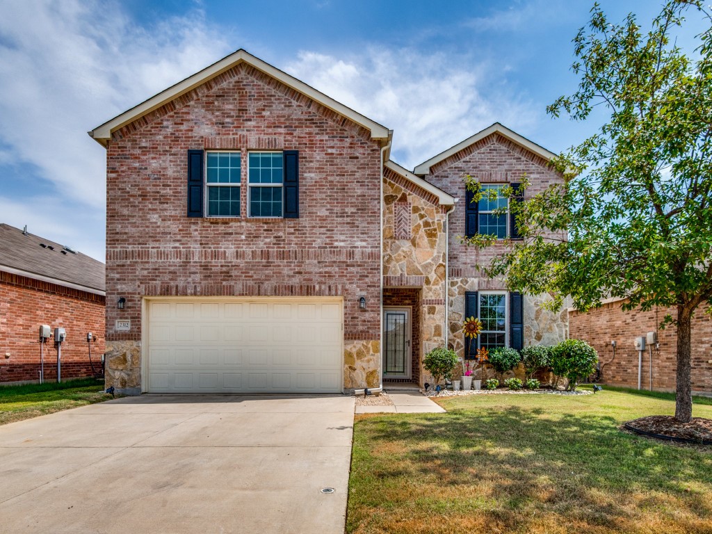 2312 Mirandesa Drive Fort Worth TX 76131