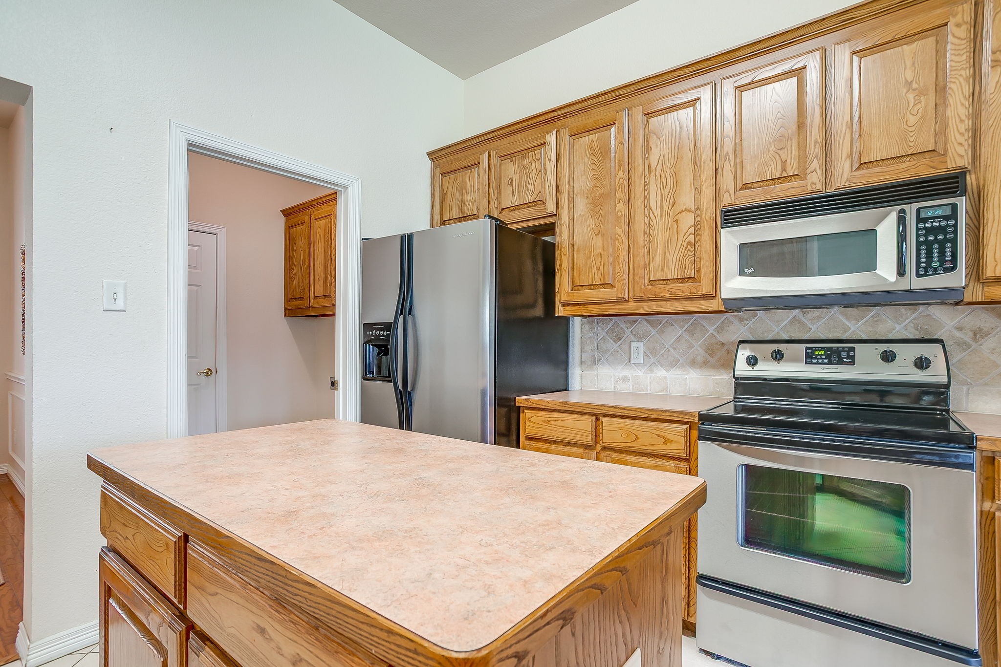 1164 Snowbird Court Benbrook TX 76126