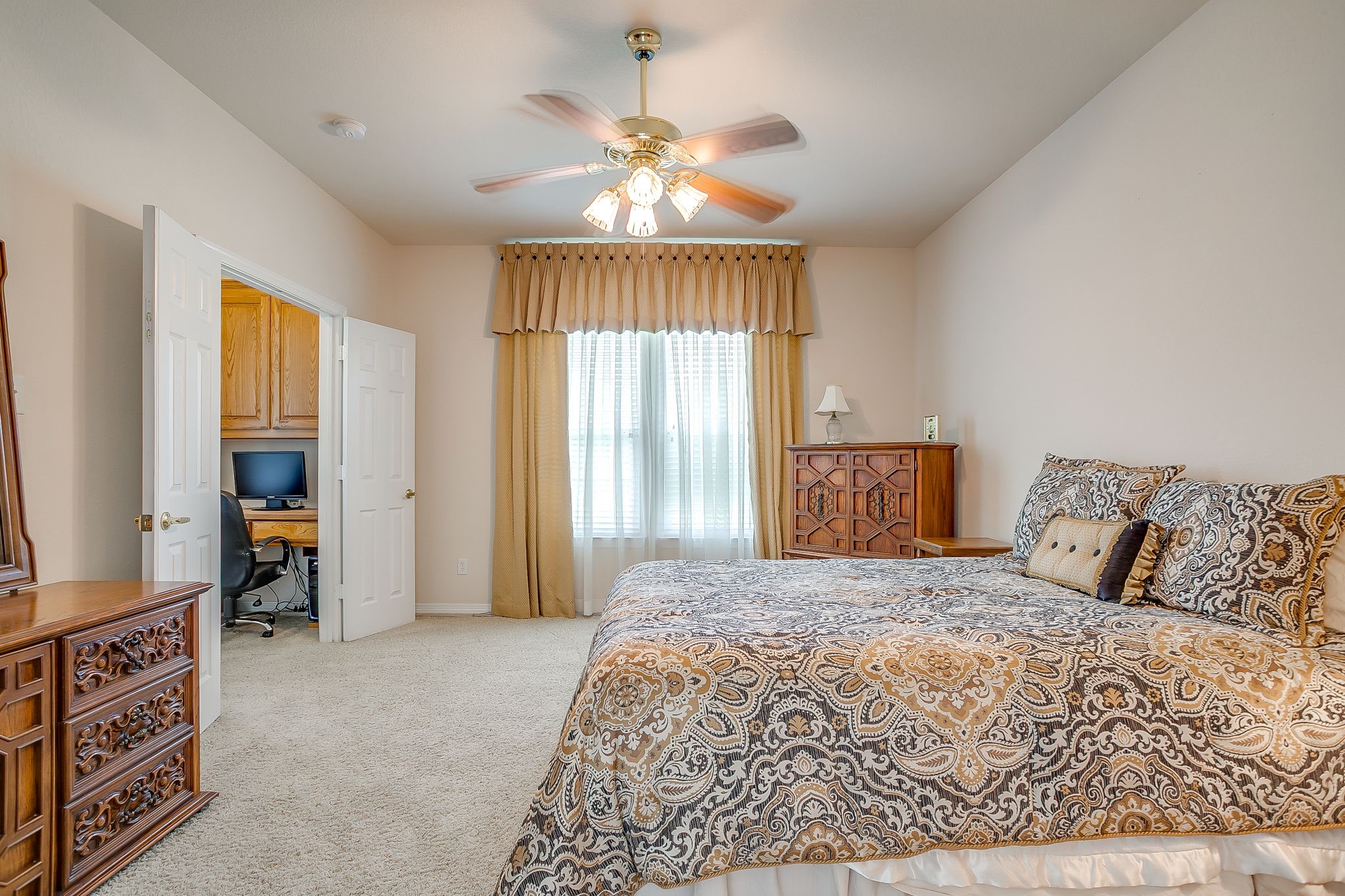 1164 Snowbird Court Benbrook TX 76126