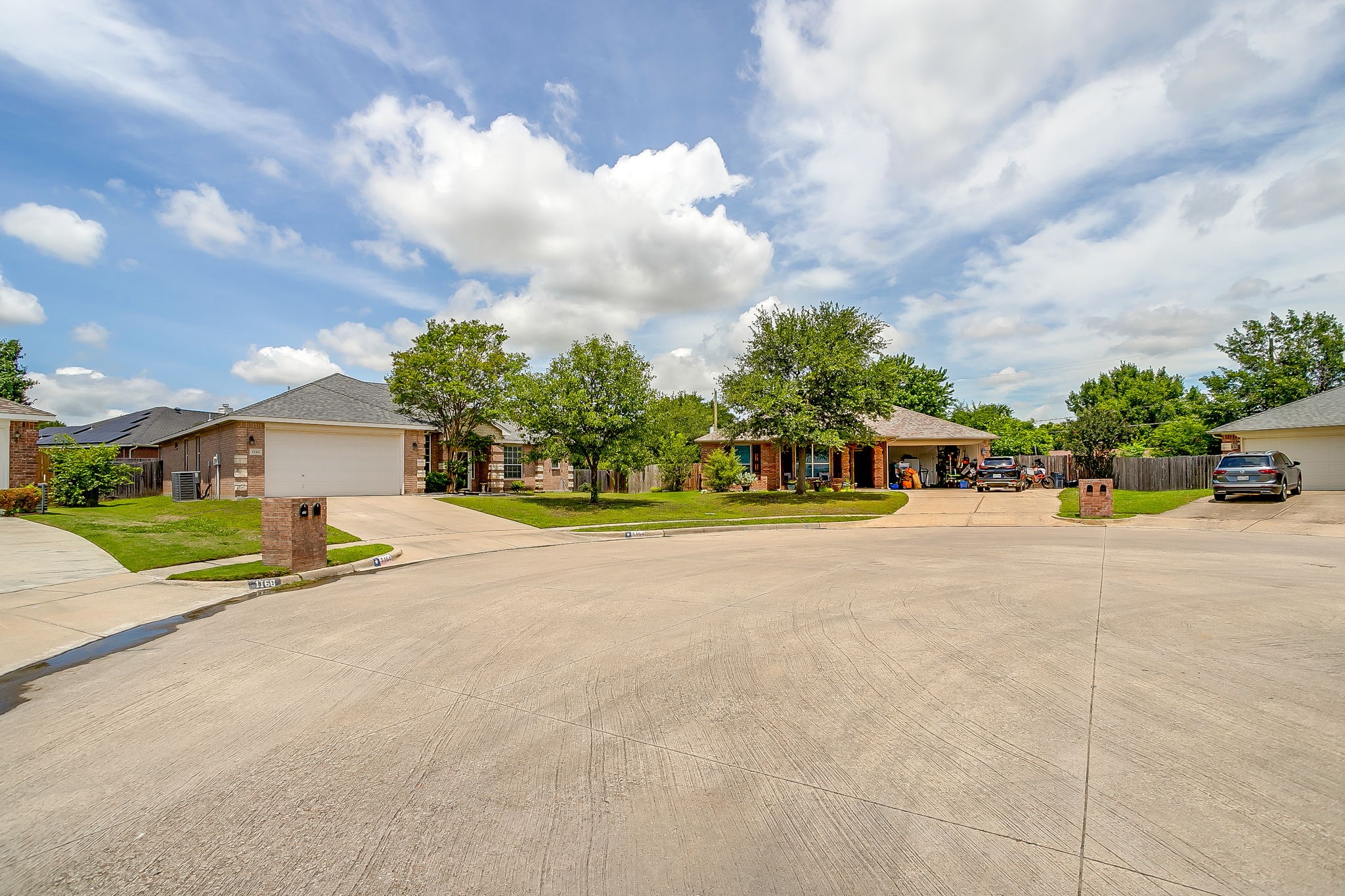 1164 Snowbird Court Benbrook TX 76126