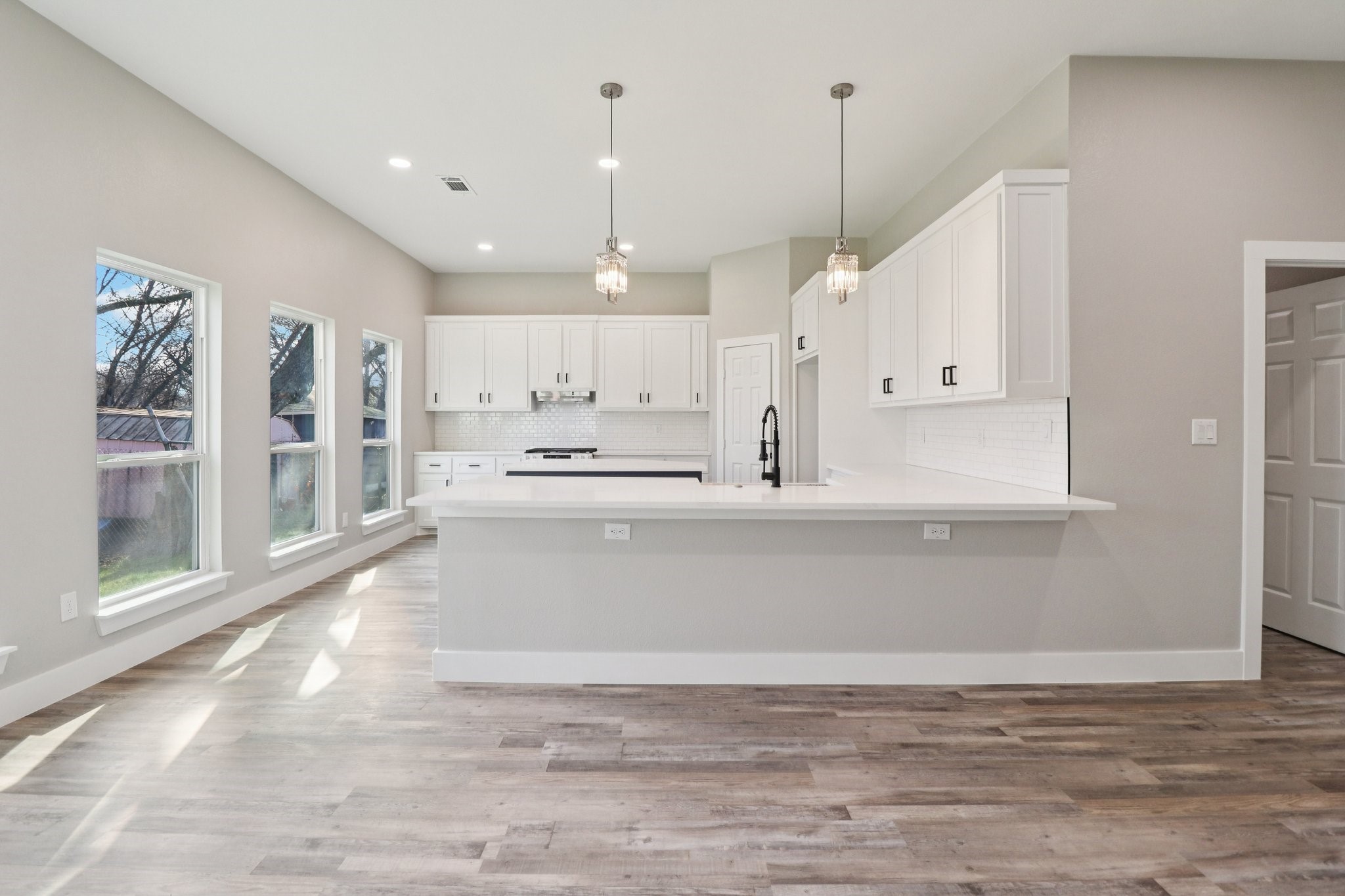 4180 Interurban Road Lancaster TX 75134