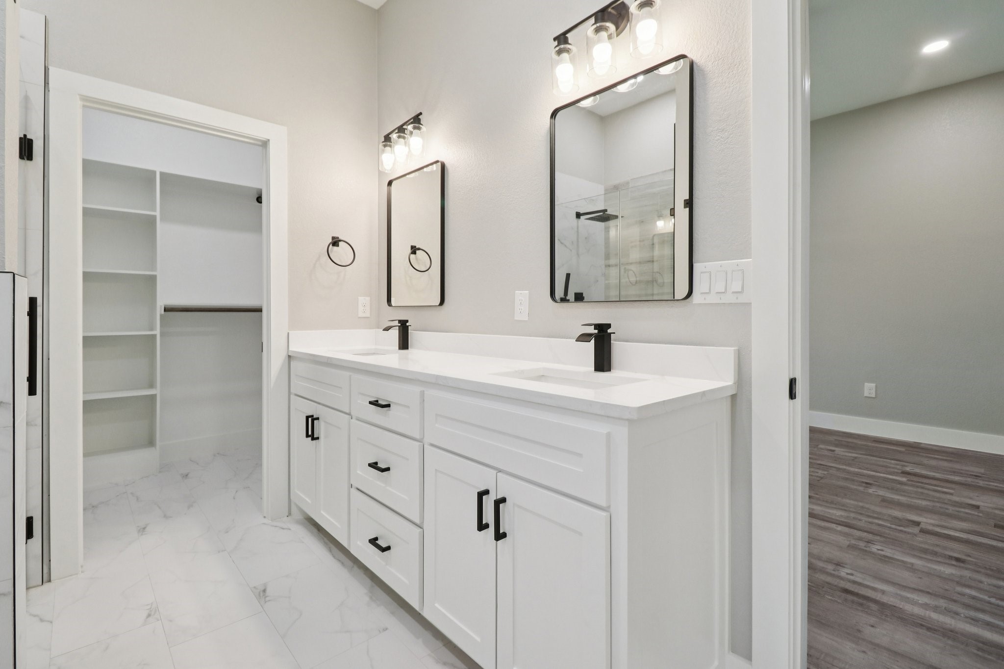 4180 Interurban Road Lancaster TX 75134
