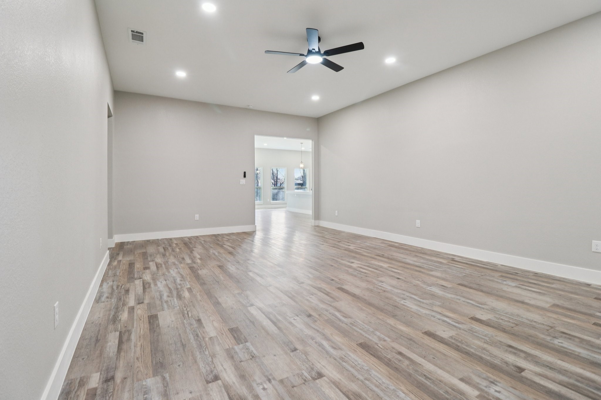 4180 Interurban Road Lancaster TX 75134