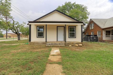 1724 Ash Crescent Street Fort Worth TX 76104