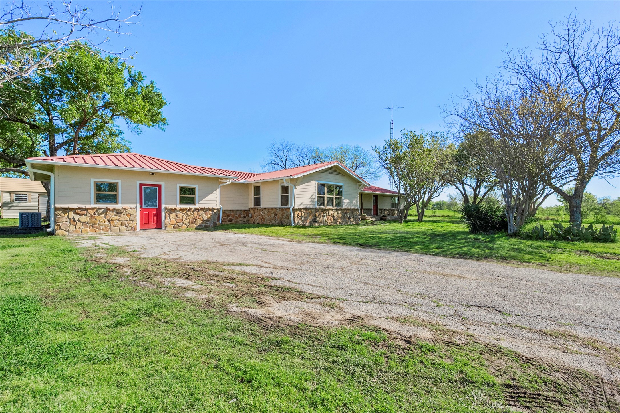 4514 Fm 637 Corsicana TX 75109