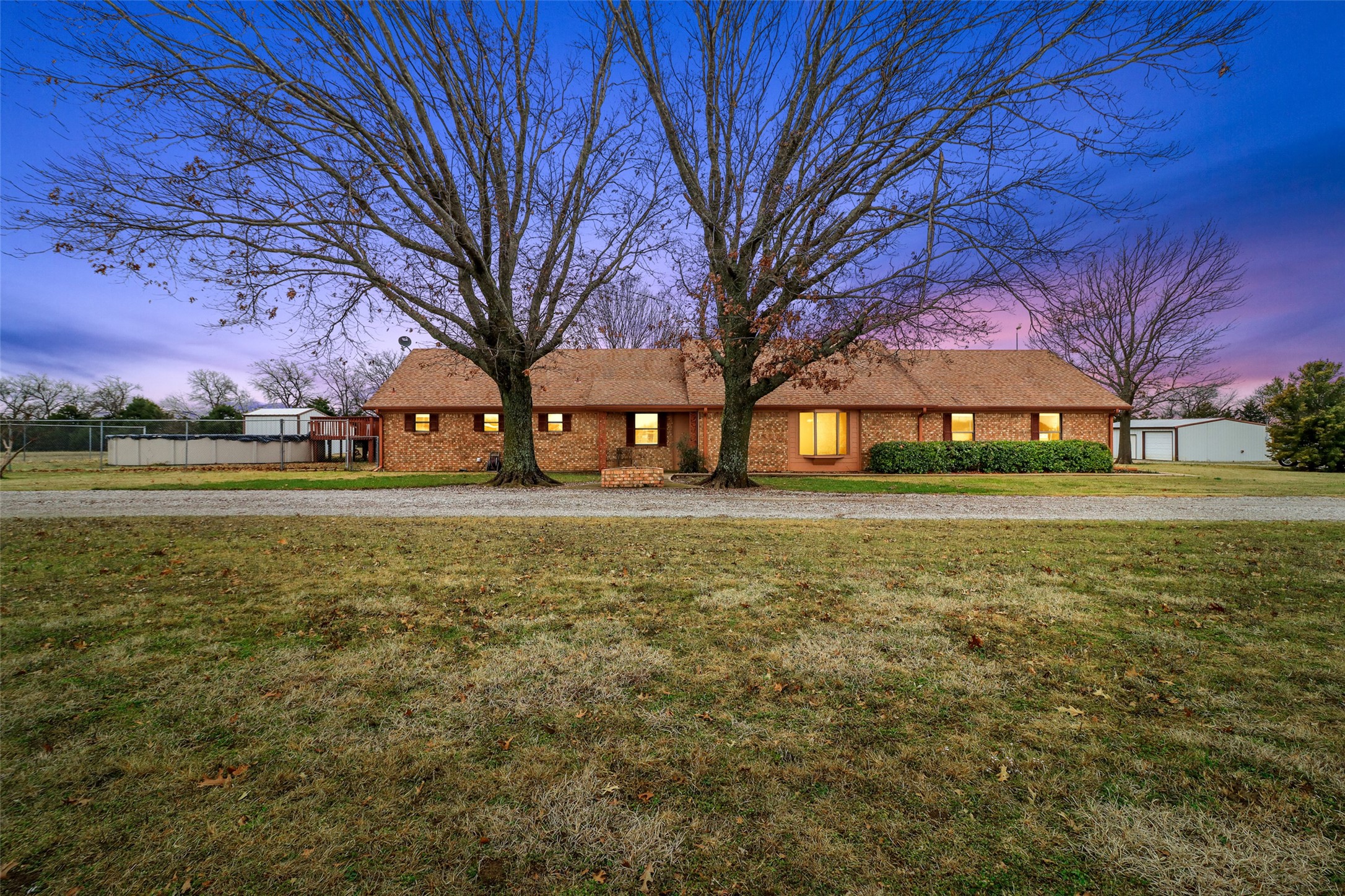 1108 County Road 4900 Trenton TX 75490