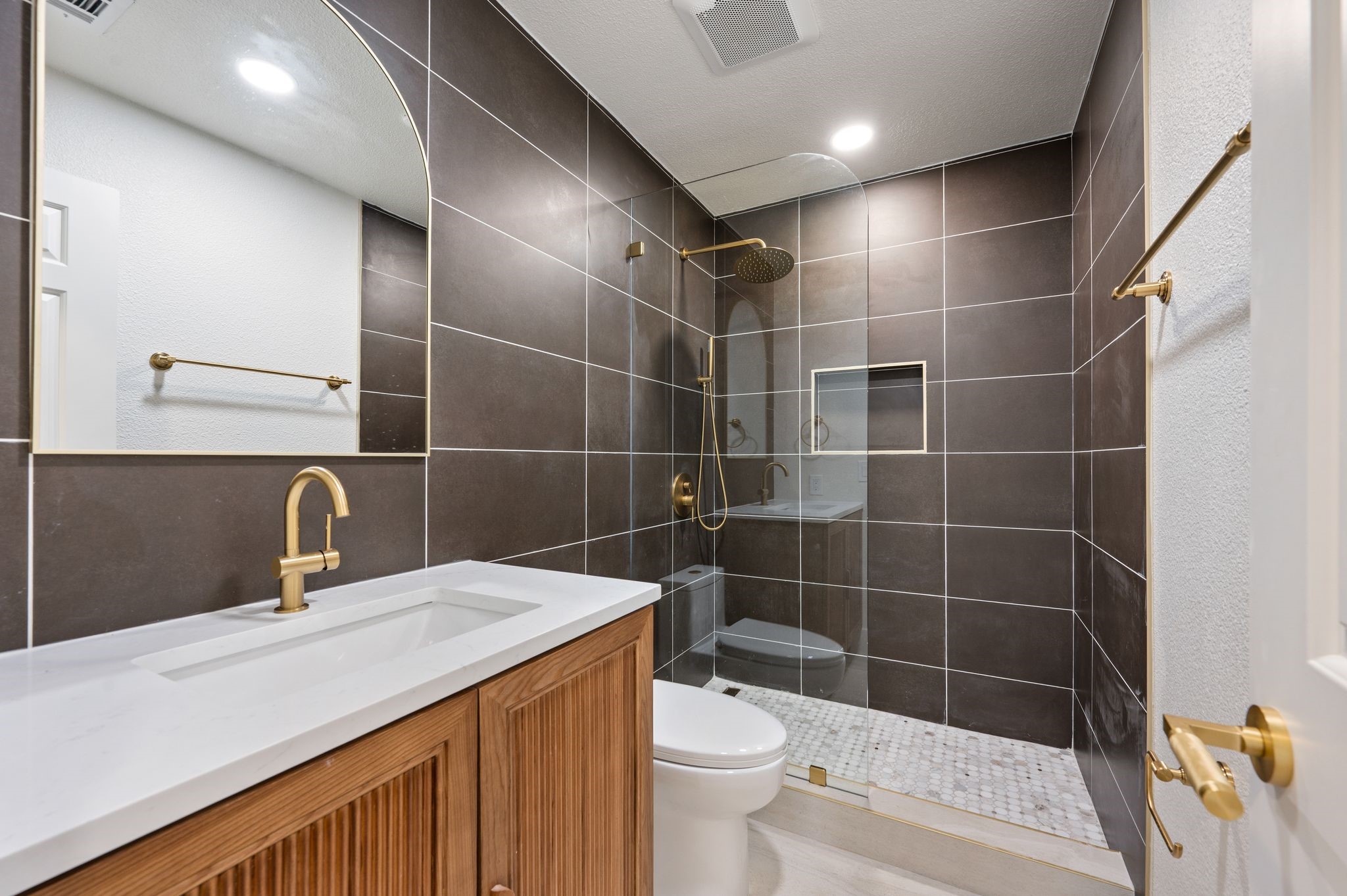 6403 Genstar Lane Dallas TX 75252