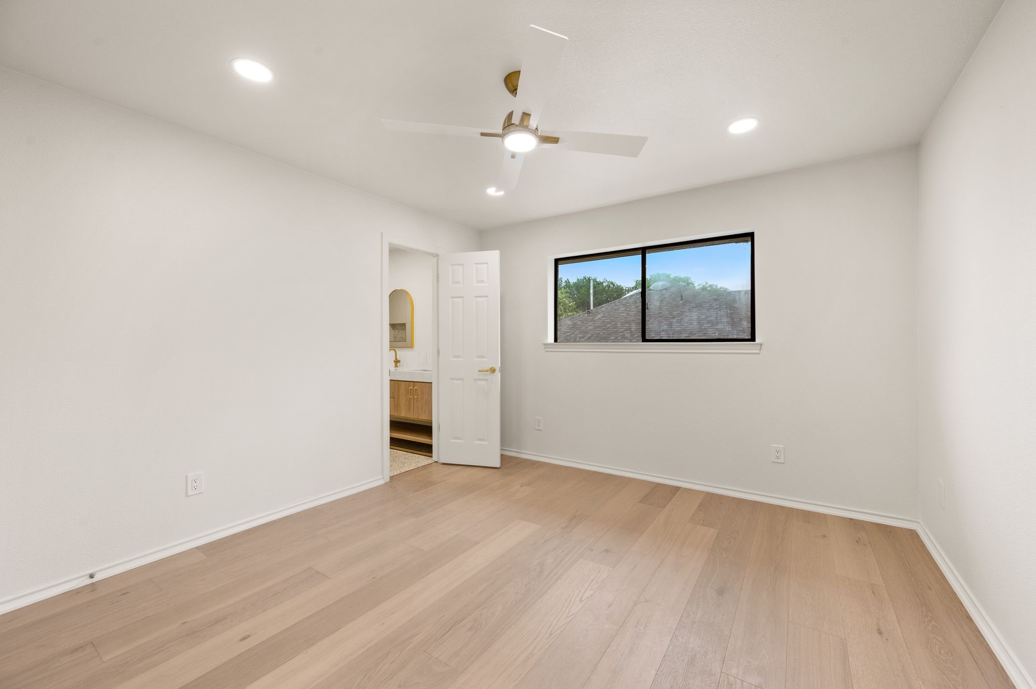 6403 Genstar Lane Dallas TX 75252