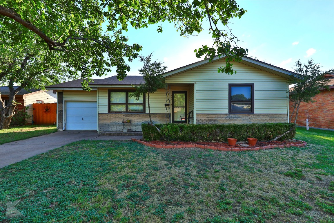 2201 Woodard Street Abilene TX 79605