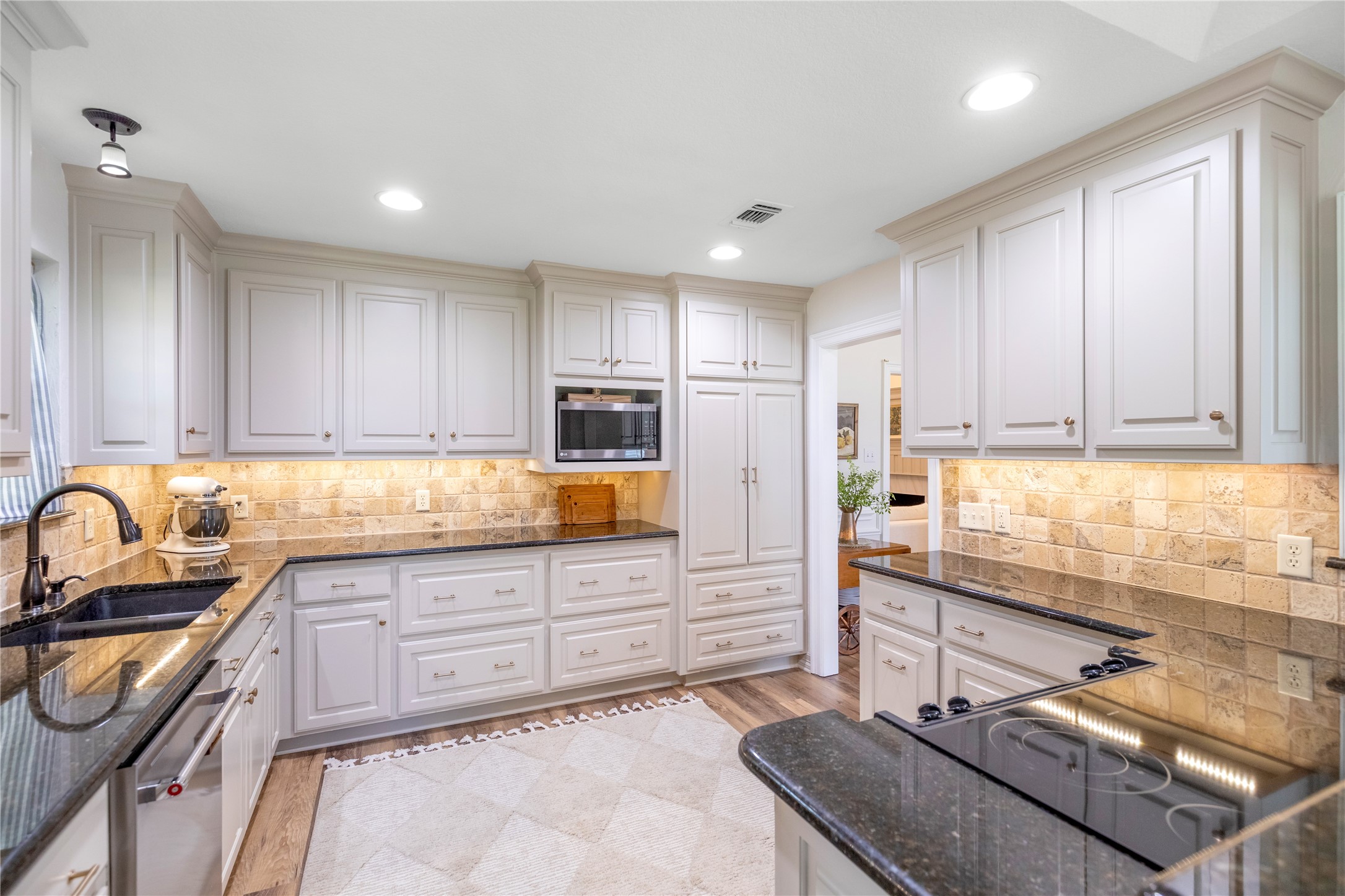 985 Post Oak Road Keller TX 76248