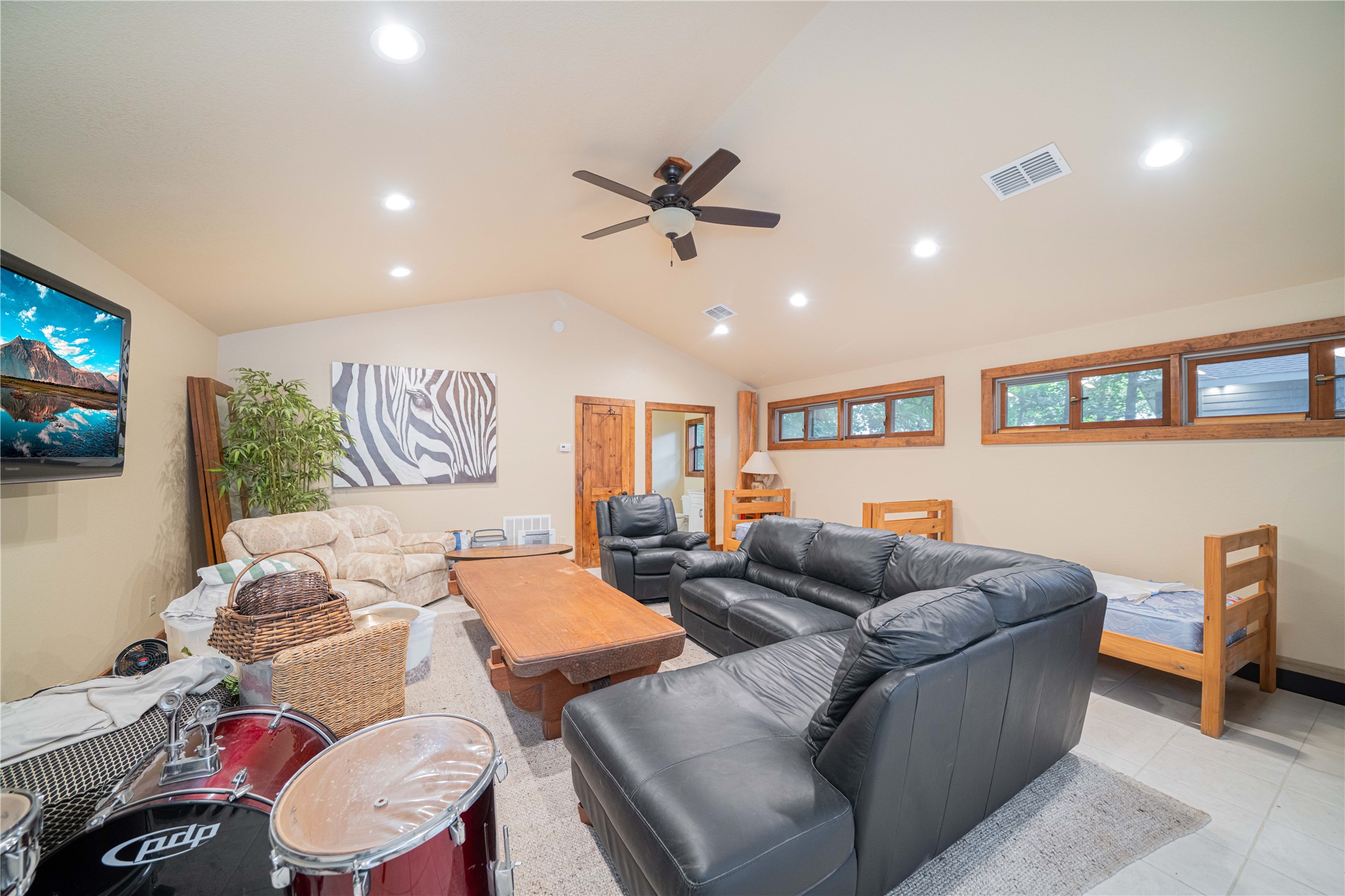 582 Windy Point Drive Mount Vernon TX 75457