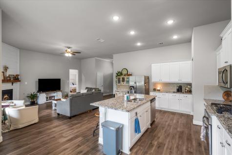 536 Private Road 7017 Edgewood TX 75117