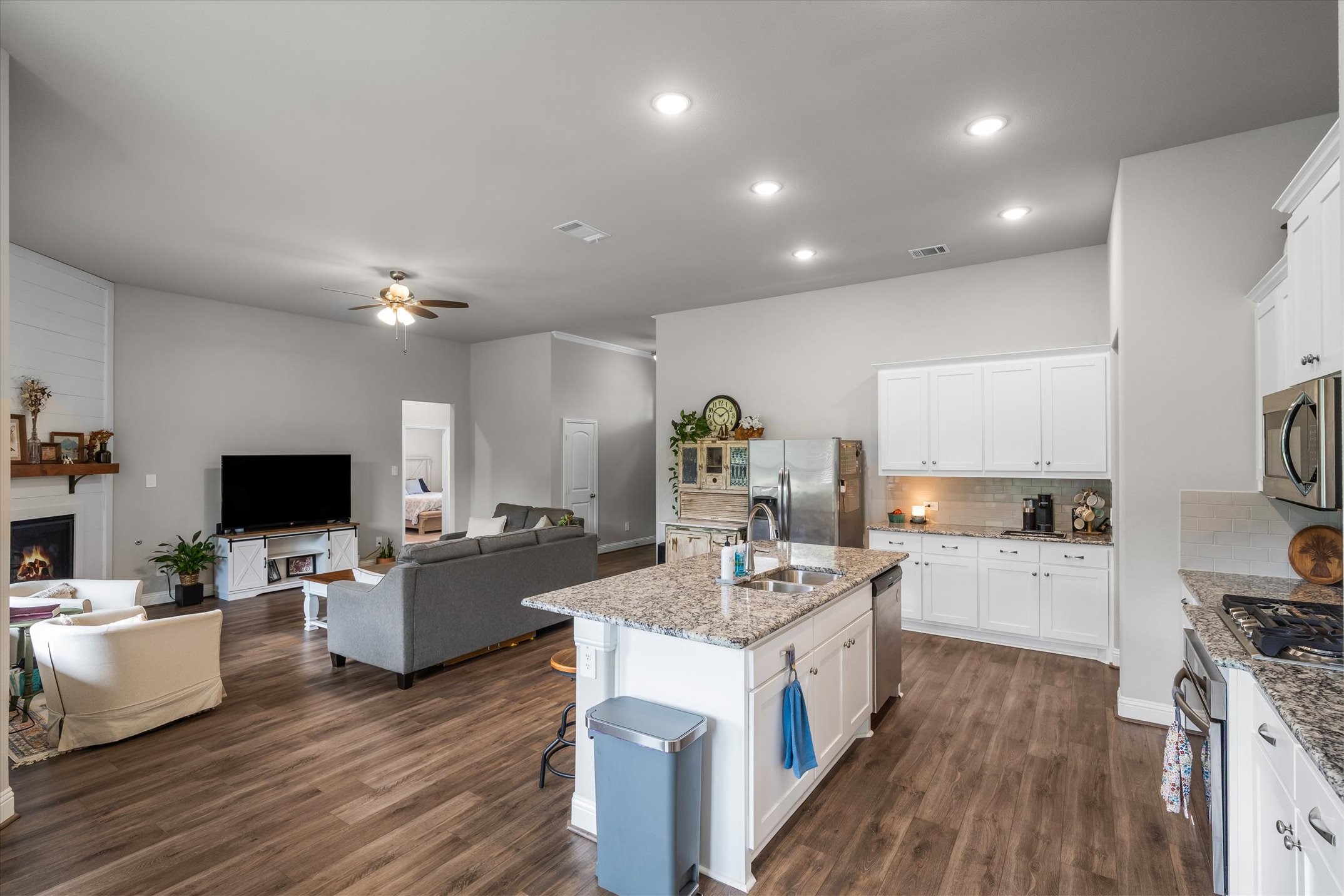 536 Private Road 7017 Edgewood TX 75117