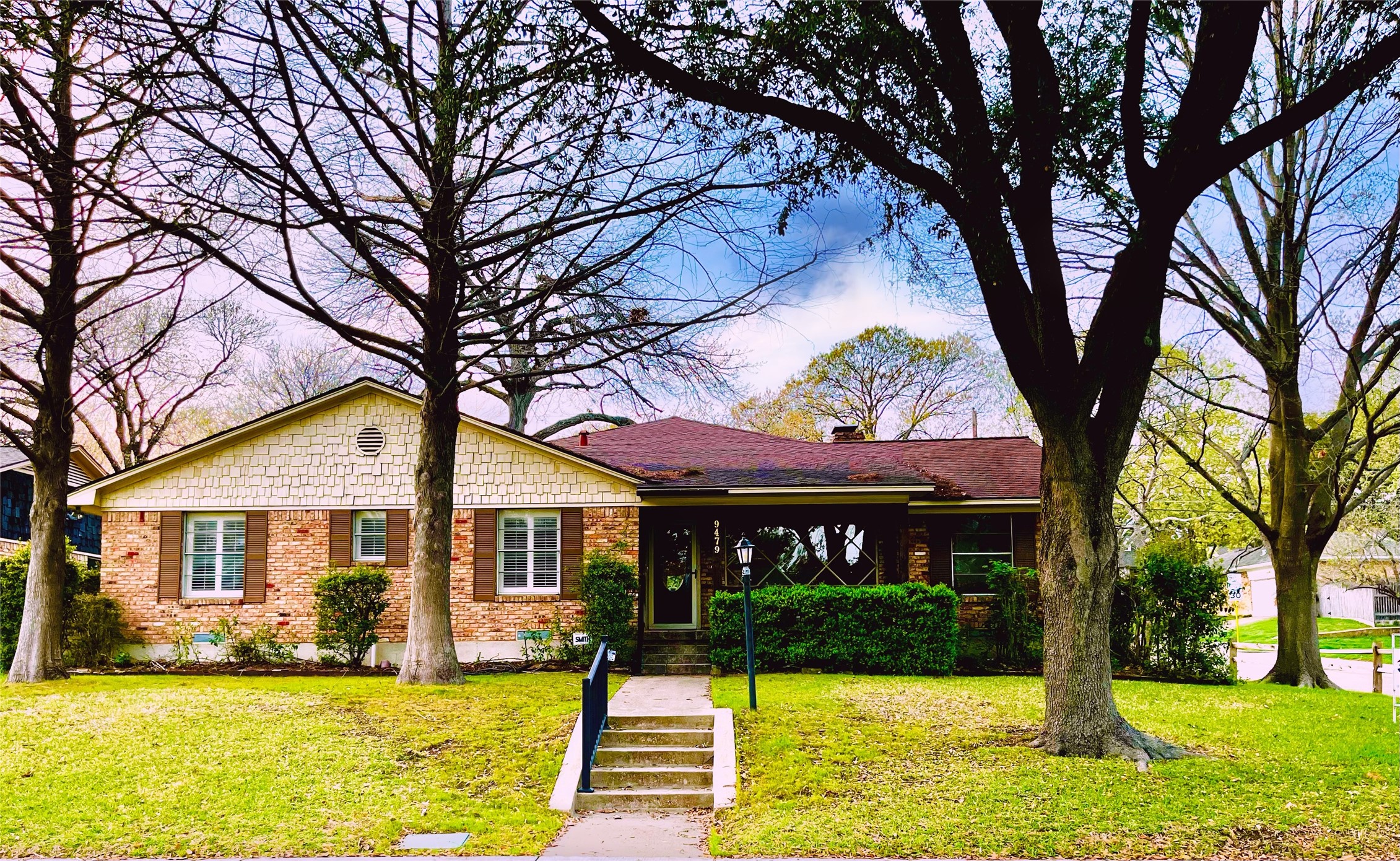 9479 Spring Branch Drive Dallas TX 75238
