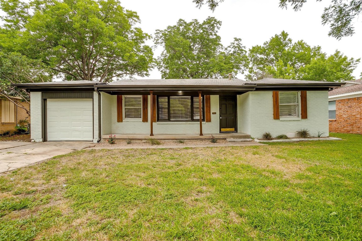 5524 Dennis Avenue Fort Worth TX 76114